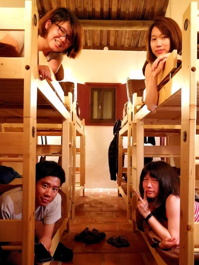 Beishan Old Western Style Hostel Jinning Εξωτερικό φωτογραφία