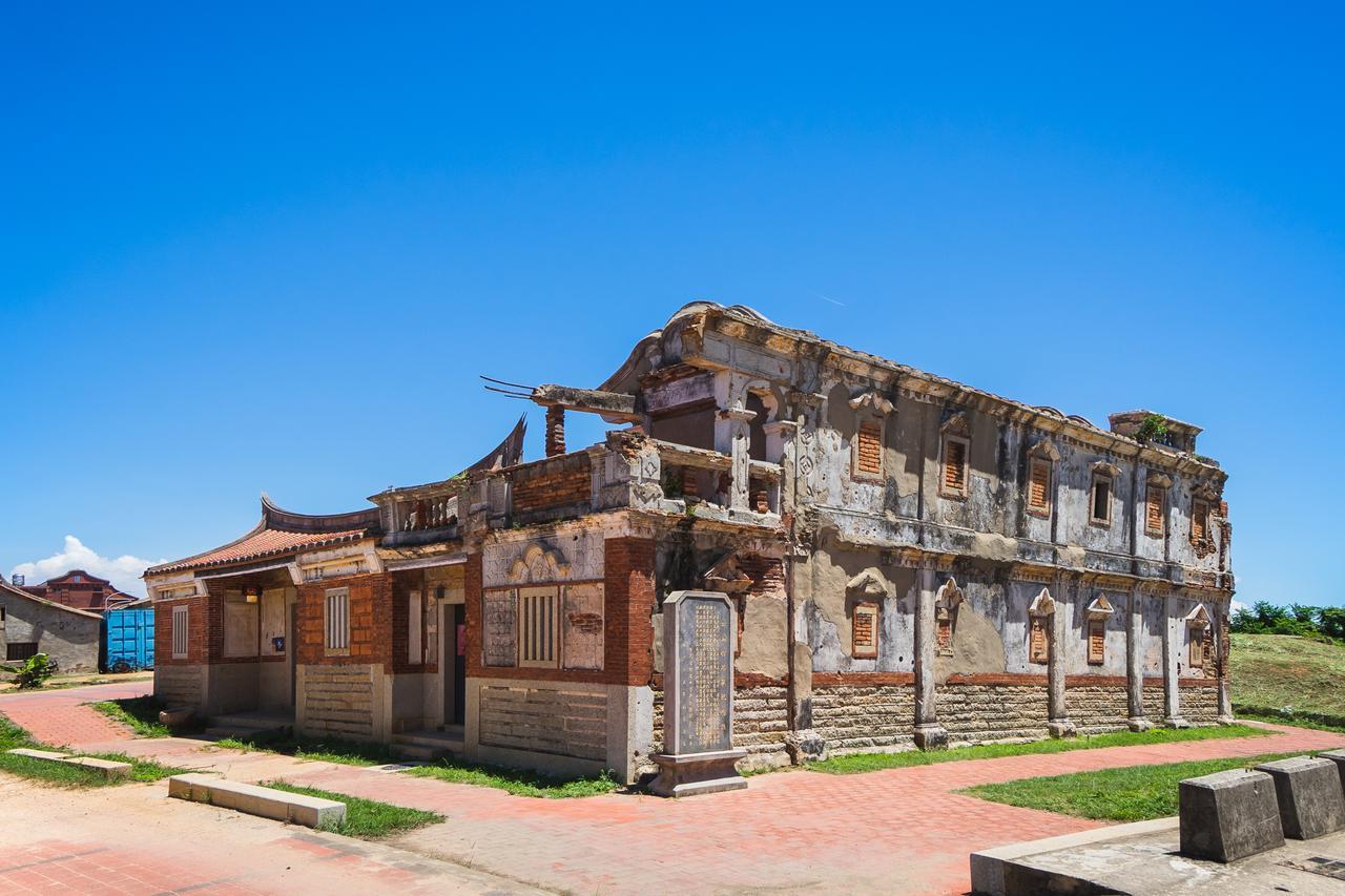 Beishan Old Western Style Hostel Jinning Εξωτερικό φωτογραφία
